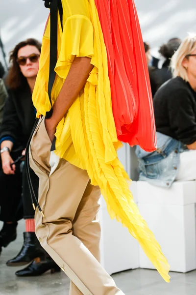 Look 22